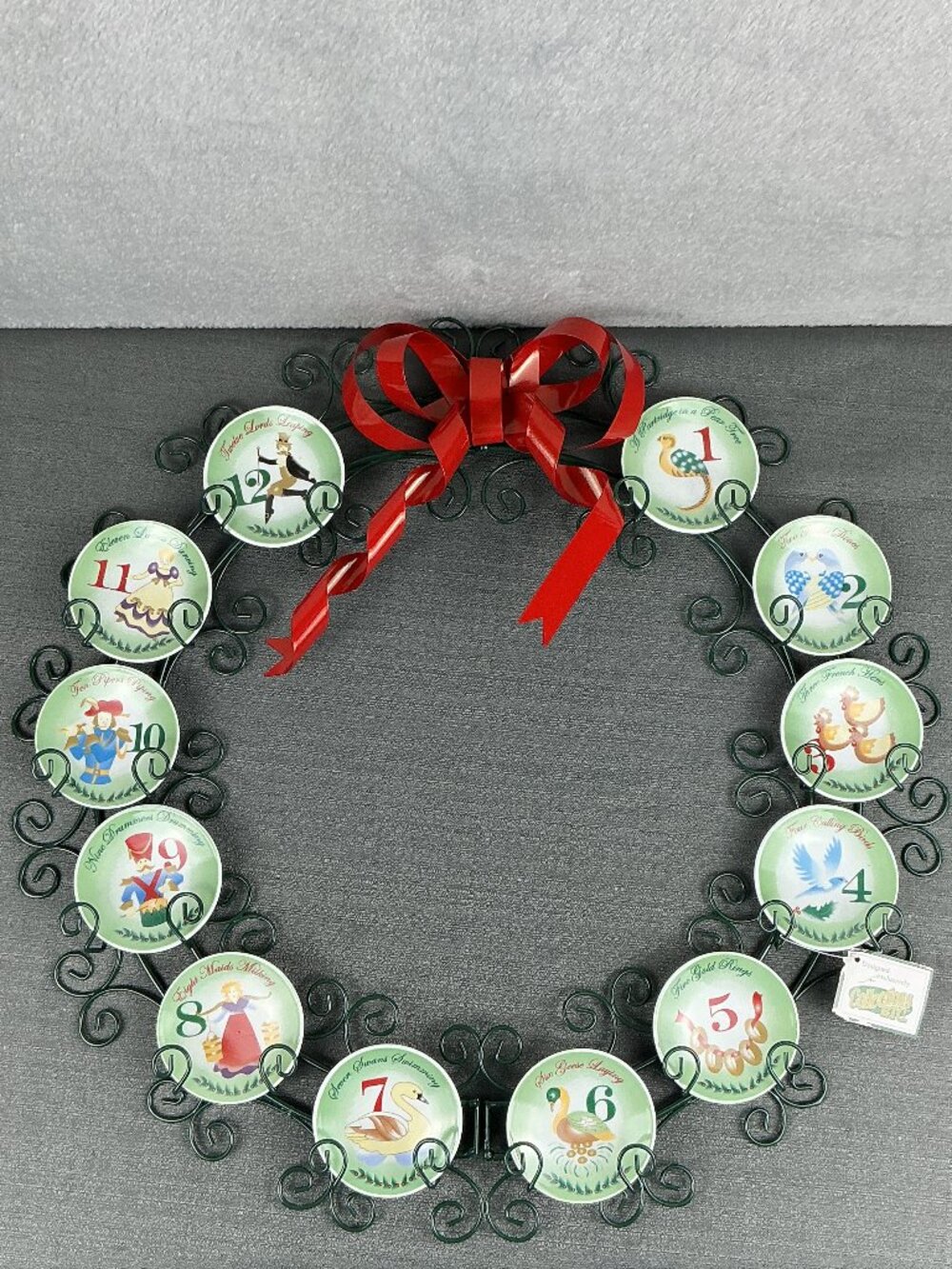 12 Days of Christmas Ceramic Mini Plates 3'' With Metal Wreath Holder 20''